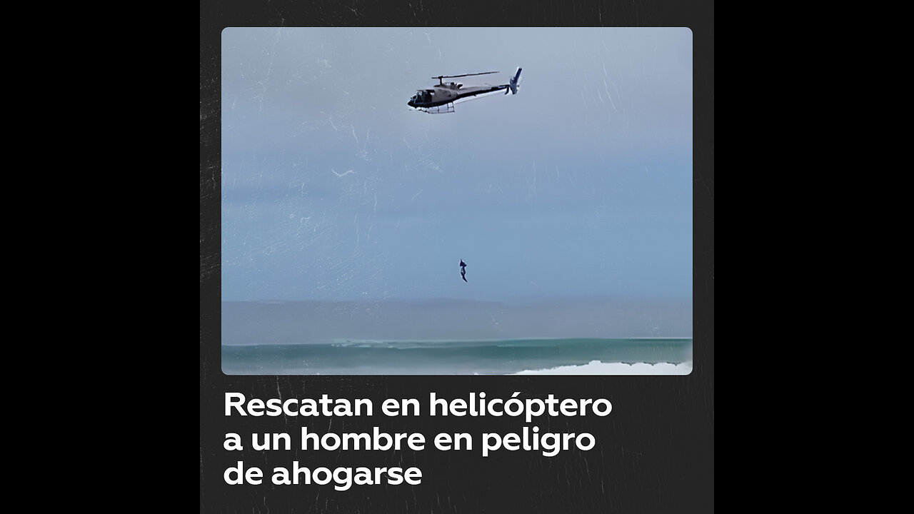 Un hombre en peligro de ahogarse fue rescatado desde un helicóptero en Brasil