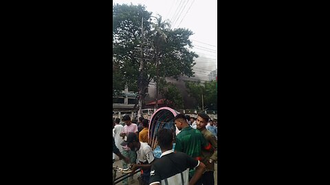 আমি চিন্তা করি এই সময় বাংলাদেশের সরকারি হেডামশালী পুলিশ ও কর্মচারী কোথায় ছিল #bangladeshpolice