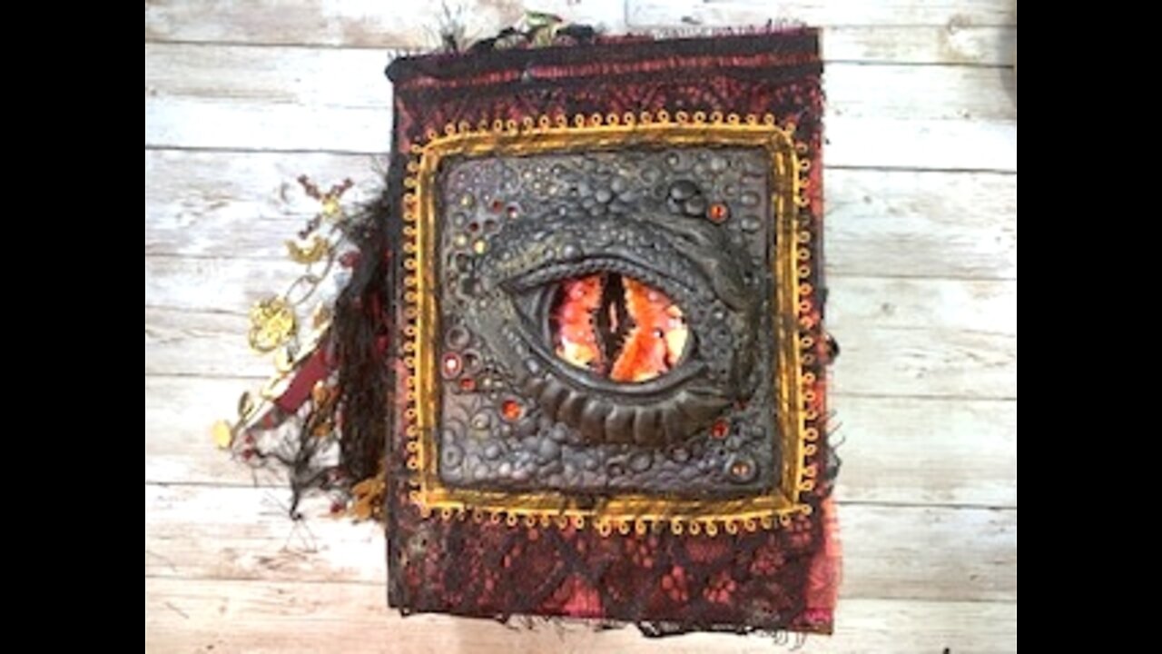 Junk Journal Dungeons & Dragons DND inspired, Dragon Eye sculpted cover