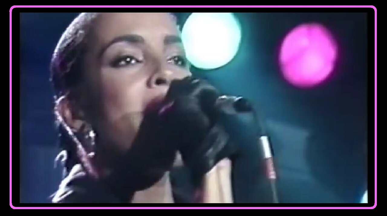 >> Sade ... • Smooth Operator • ... (1984) -Montreux-