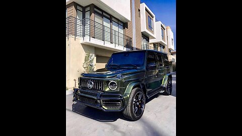 A Mercedes "G-Wagon" G63 On the Streets Of Chennai