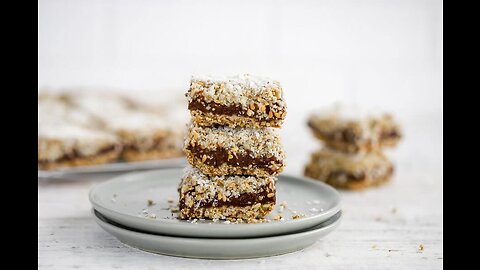 Keto Chocolate Stuffed Granola Bars