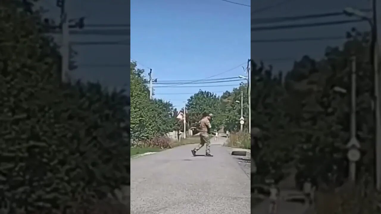 A very stupid way of clearing anti-personnel mines PFM-1 ("petal") #UkraineRussiaWar