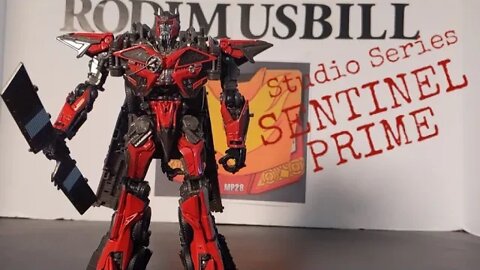 Studio Series SENTINEL PRIME (#61) Transformers Voyager Figure Review