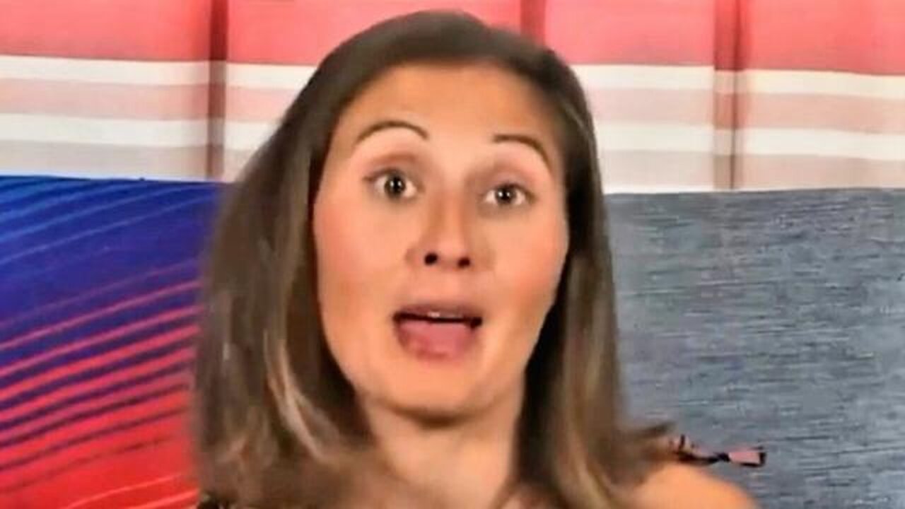 Child sex predator Dr Lindsey Doe has accumulated a following of over 1 million people!!!