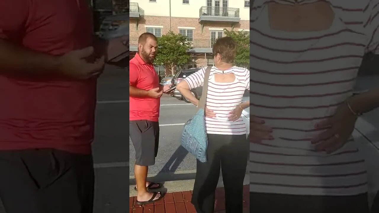 Rude #gangstalking 🐴🕳️ mocking me panhandling & asking for help. #homeless #targetedindividual