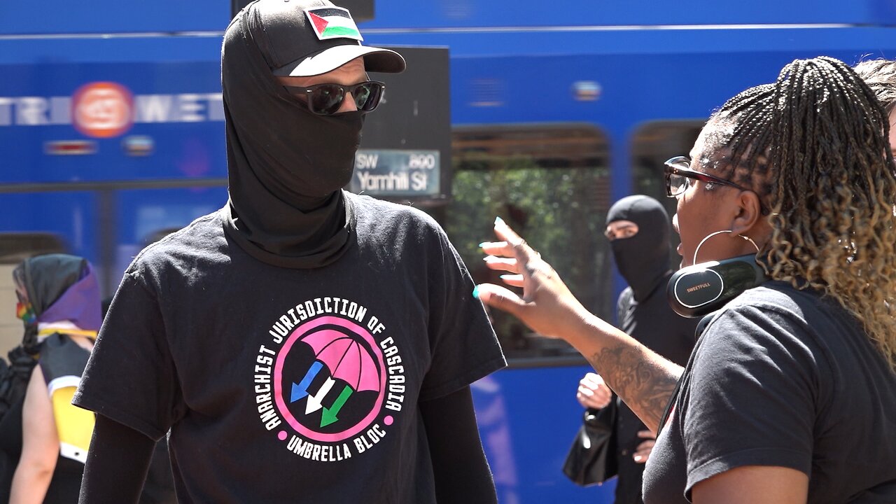 Antifa shows up at United Revival Jesus March in Portland, OR.