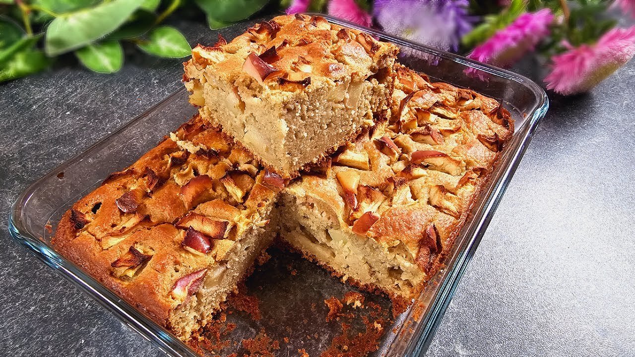 Easy dessert with apple and cinnamon for breakfast! Gluten free, no sugar!