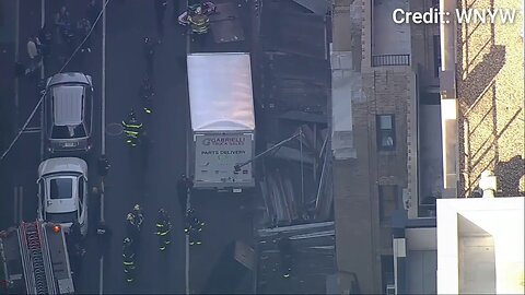 2 Seriously Hurt, 1 Critical After Scaffold Collapse In New York City