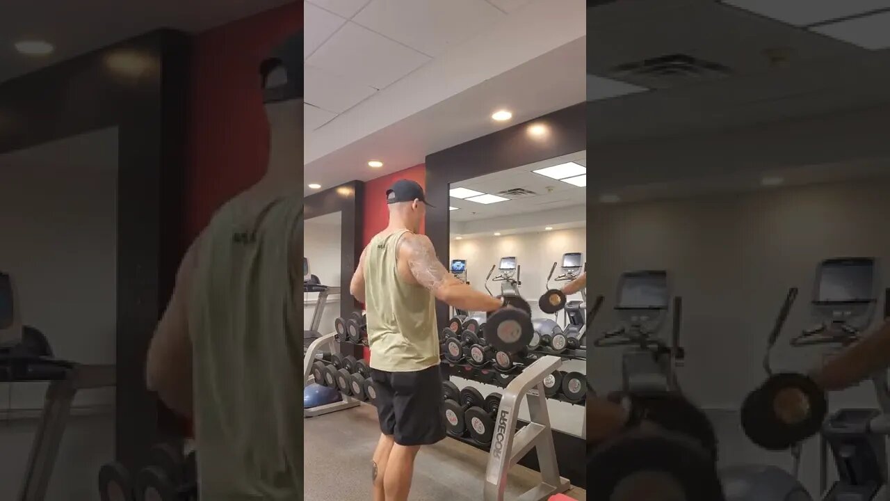 Hitting the hotel gym HARD on Vacation