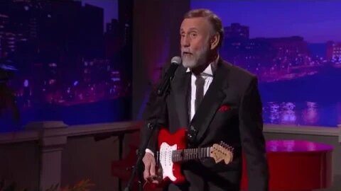 Ray Stevens - "Gitarzan" (Live on CabaRay Nashville)