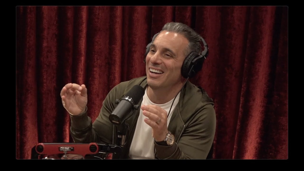 Joe Rogan Experience #2149 - Sebastian Maniscalco