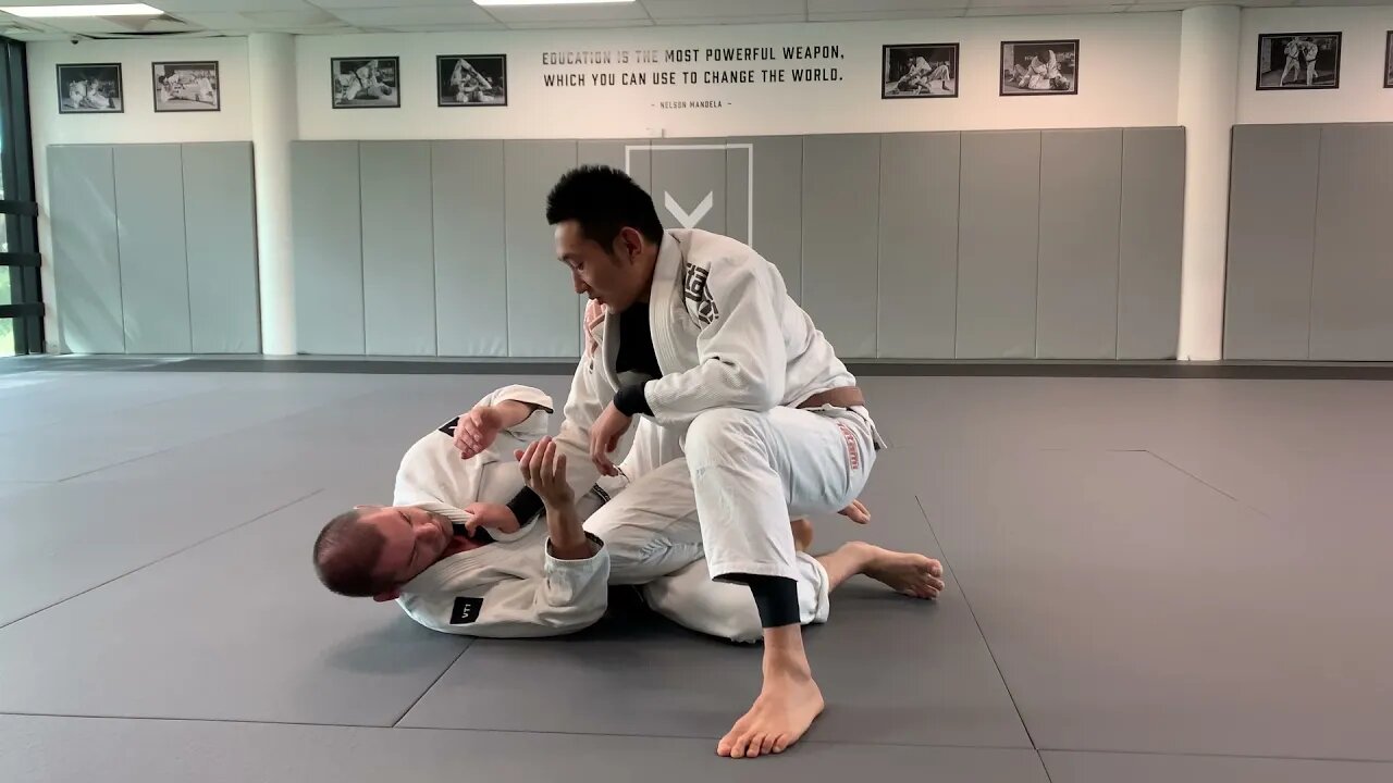 Jiu Jitsu - Knee Cut, how to deal with Knee Shield