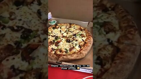 Papa Johns pizza is meh