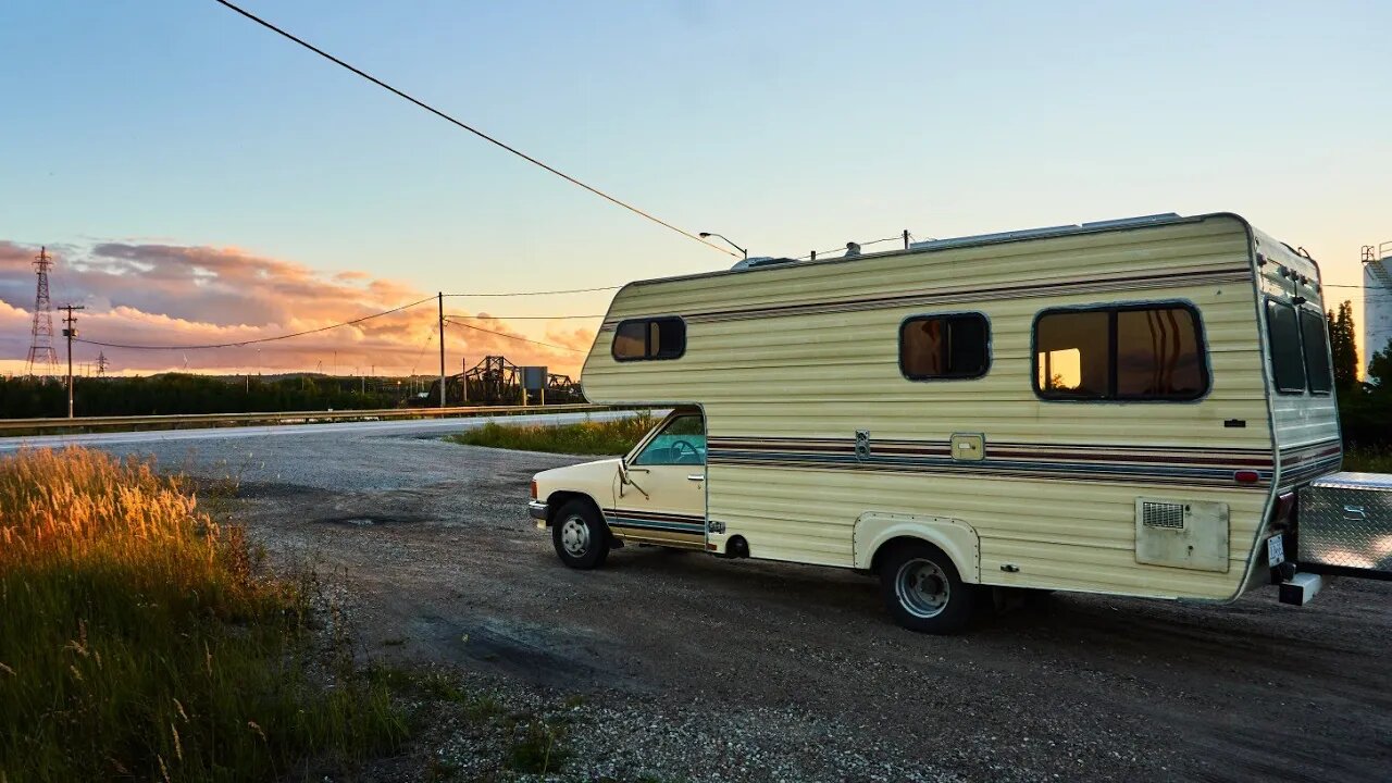 What is it like Driving and Living in a Toyota Motorhome?