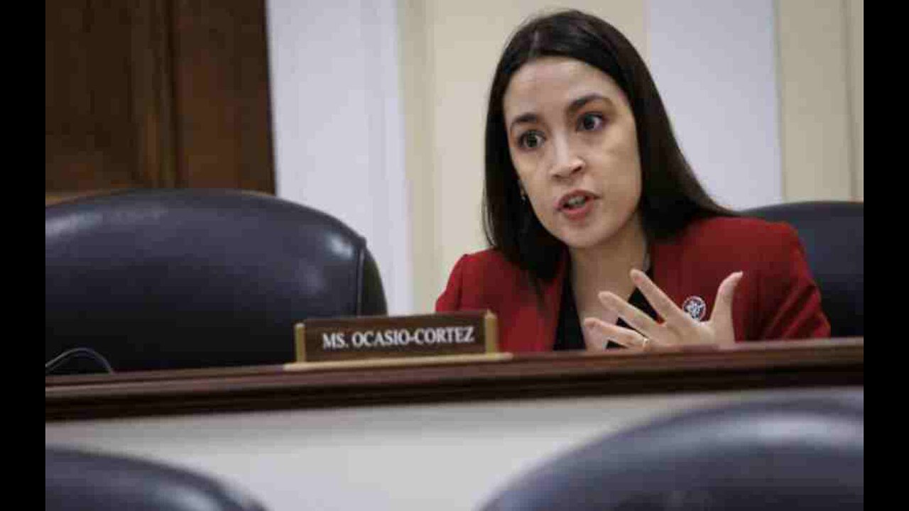 AOC Warns She Will Draft Impeachment Letters for Justice Thomas if Other Lawmakers Don’t