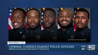 5 Memphis cops charged with murder in Tyre Nichols' death