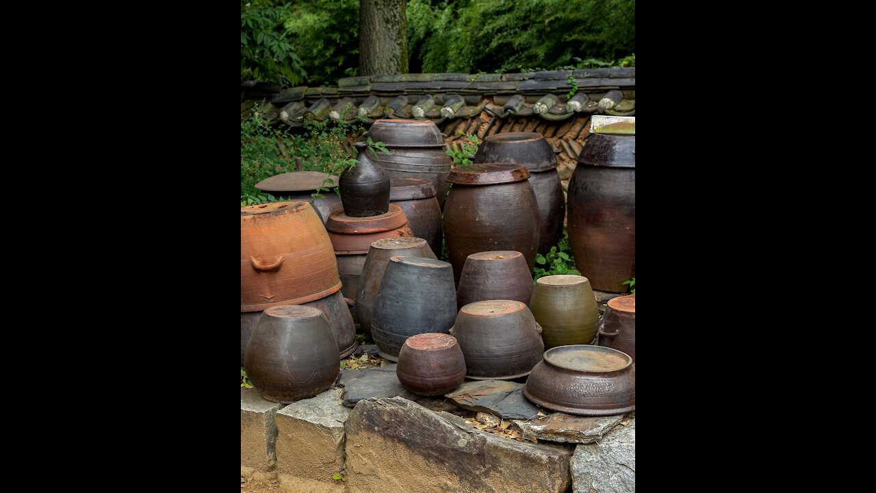 2022-04 Clay Pots