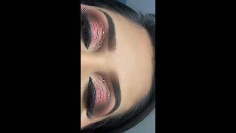 Cut crease makeup