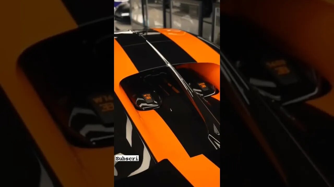 Bugatti Chiron #onepercent_clubb #bugatti #showroom