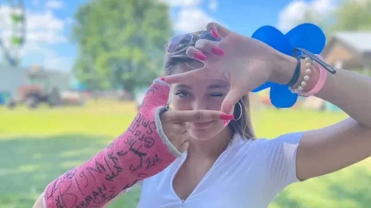 Sophia Senyk’s Semiprofessional Show: Don't Be Square! Go To The 4 H Fair! 2022