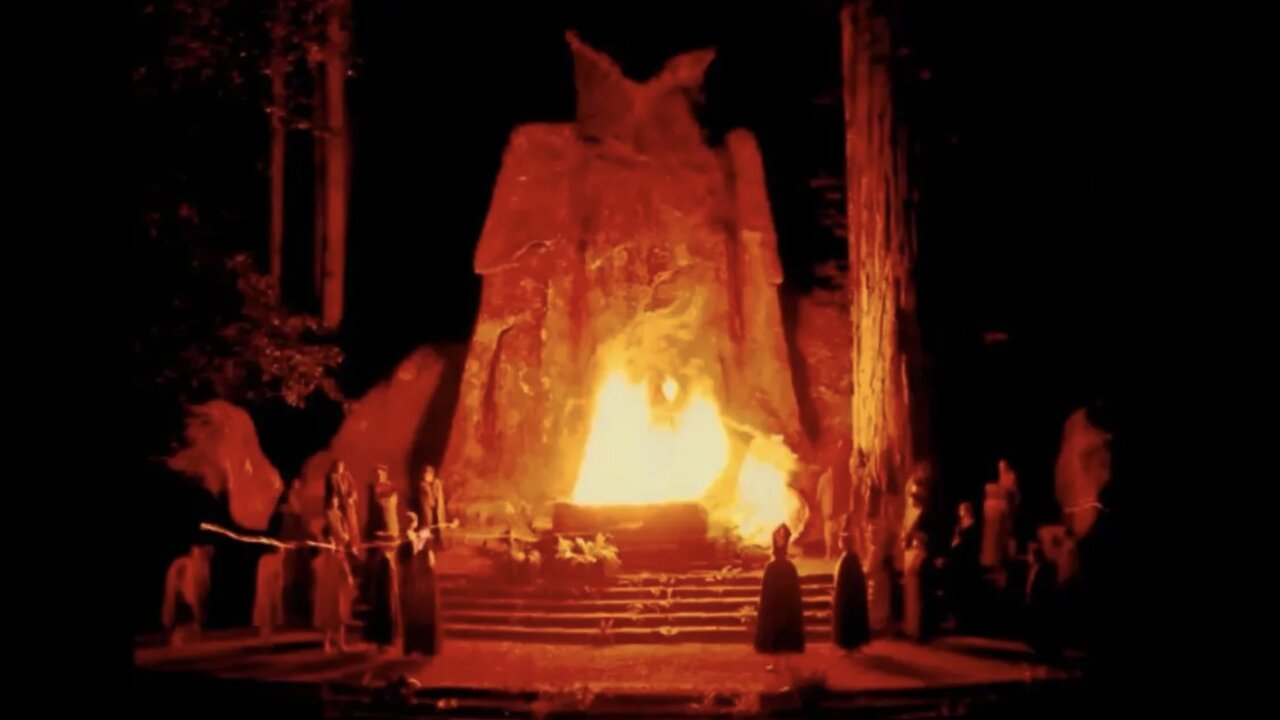 How Did Alex Jones Get into Bohemian Grove?