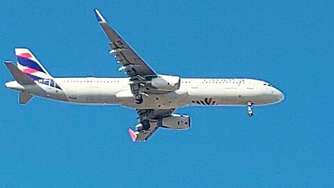 Airbus A321 PT-MXJ coming from Manaus to Fortaleza