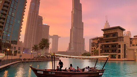 Dubai Fountain Lake Ride