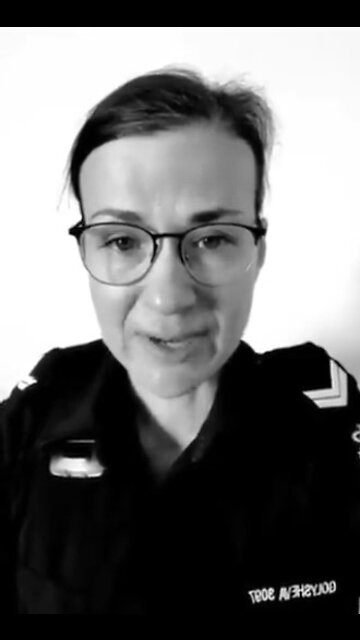 Policewoman who moved to Canada for freedom sends support for the Truckers
