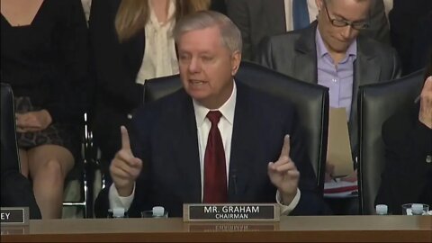 🔴👀🔴 Sen Graham FBI “Never Made Any Effort To Brief Donald Trump”