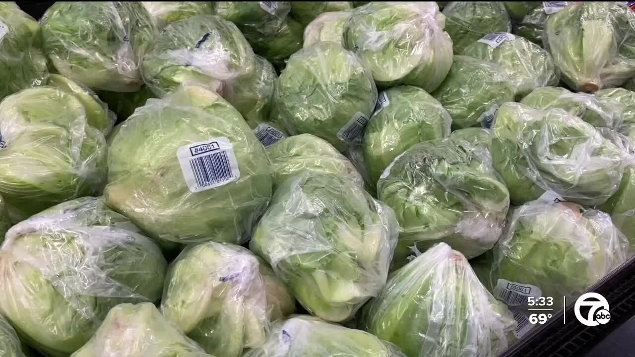 Metro Detroit restaurants dealing with nationwide lettuce shortage, price spike