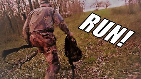 TURKEY HUNT BOTCHED IN A HURRY - Surprise Gobbler!