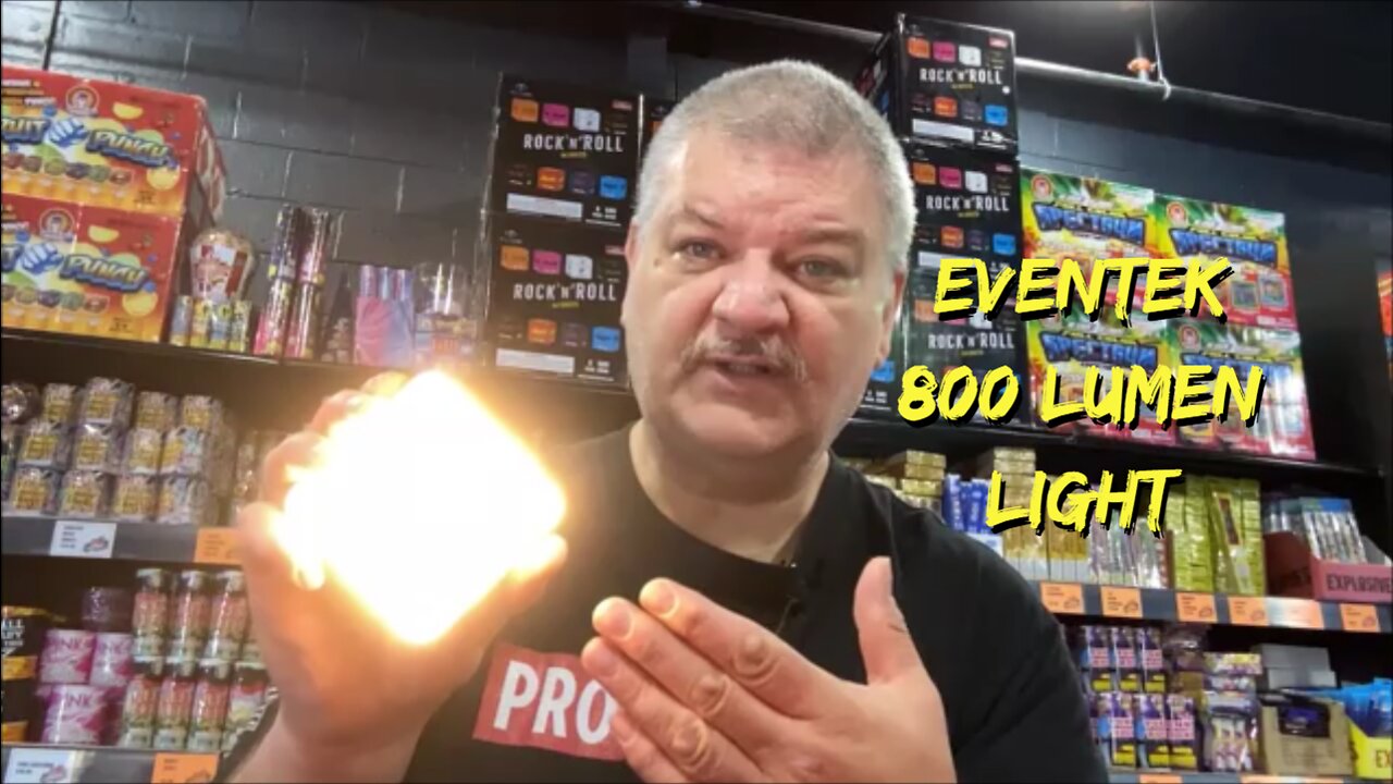 Eventek 800 Lumen Light