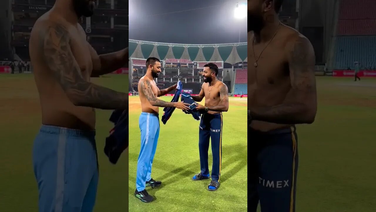 Hardik Pandya and krunal pandya exchang Jersey today💙 #gujrattitans #lucknowsupergiants #ipl2023