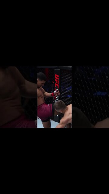 Dana White is on his feet after the second MASSIVE knee tonight!