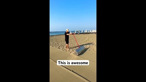 Guy Collects trash from the beach ⛱️