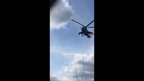 Mi-24 passage at low altitude in Donbass