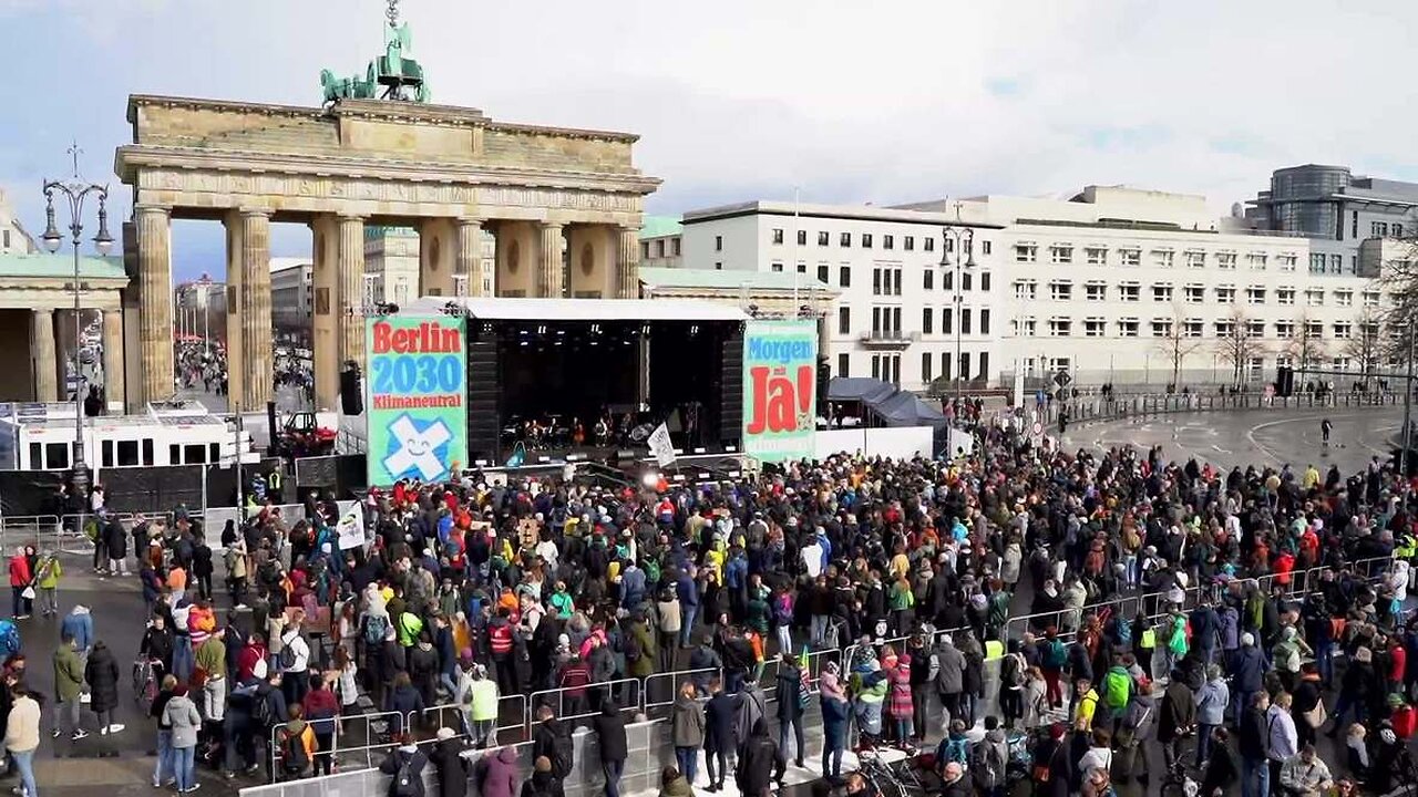 Berlin / Germany - Climate activists rally at Brandenburg Gate ahead of referendum