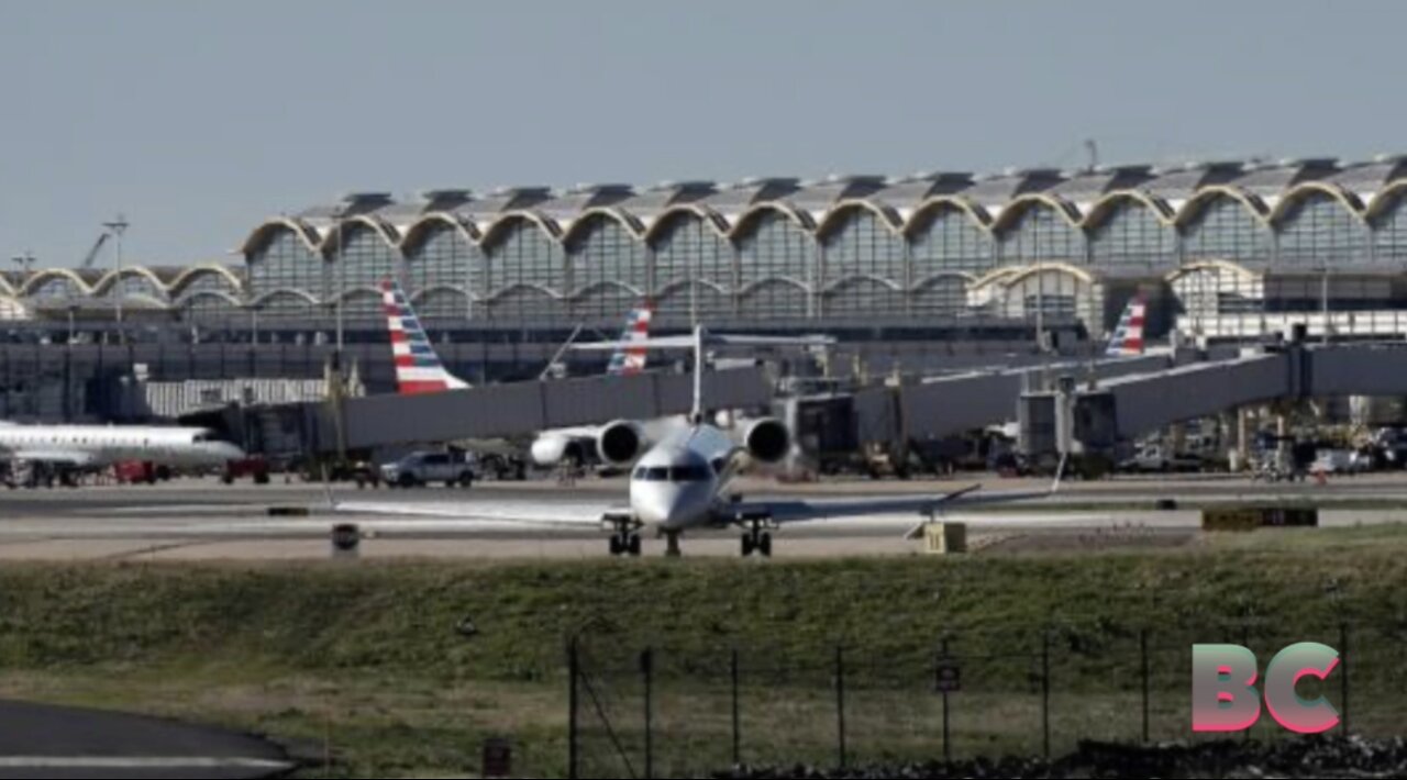 FAA investigating after it says a flight told to cross a runway where another was starting takeoff