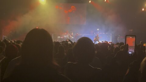 Jane’s Addiction “Stop!” from Ball Arena, Denver 11/7/22