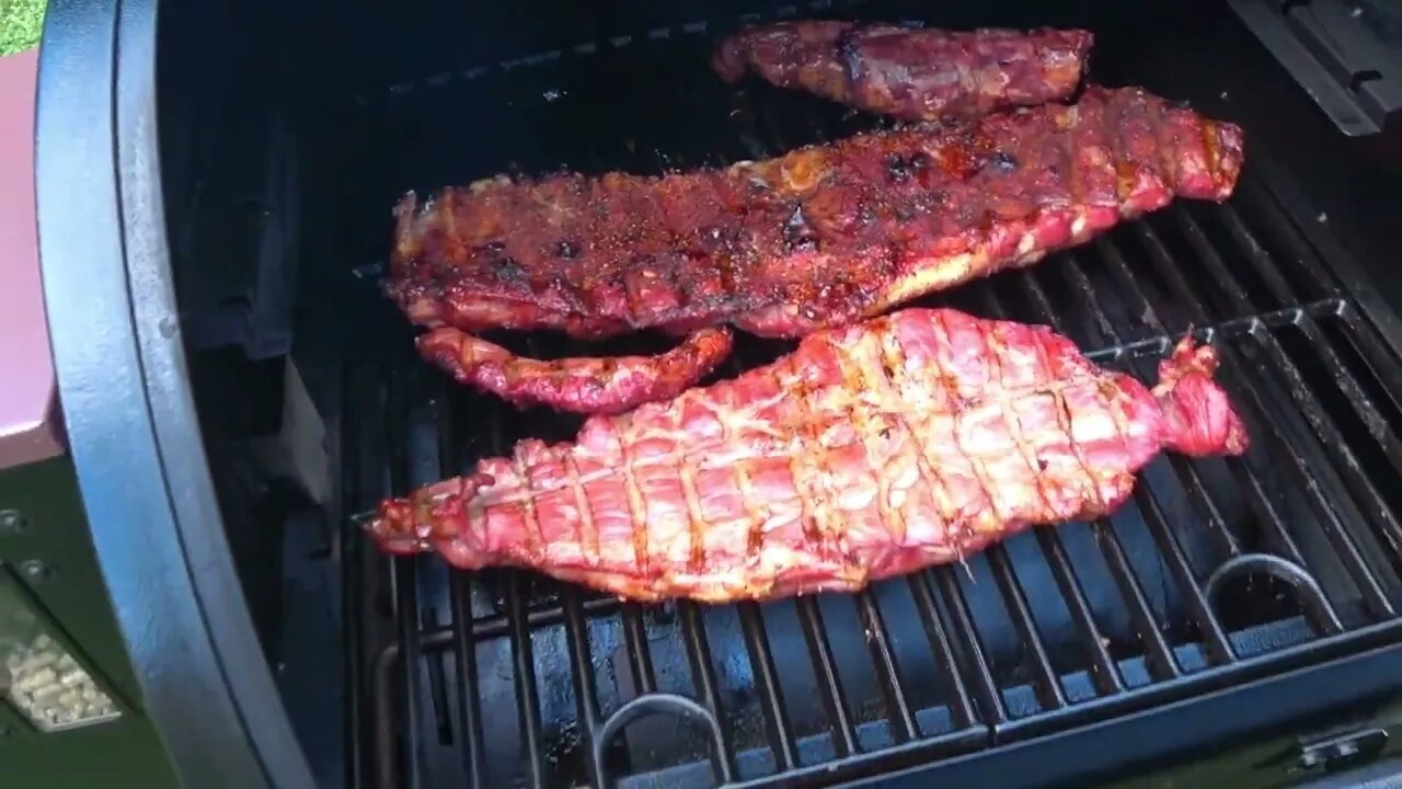 Painting the Deck, and Smoking Ribs At The Same Time! #pitboss