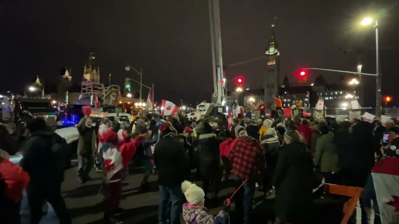 Freedom Convoy 2022 Ottawa 10 February (crime in the city down 90% since truckers arrived)