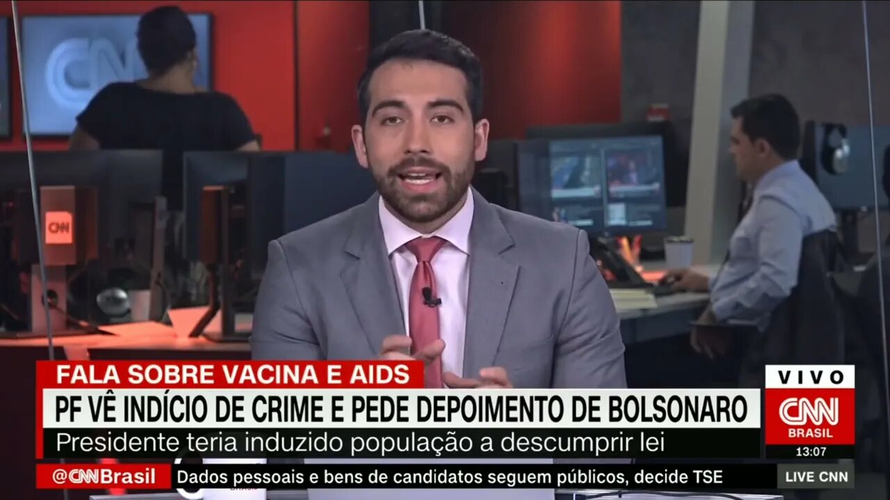 PF vê indício de crime em fala contra a vacina e pede depoimento de Bolsonaro | @SHORTS CNN