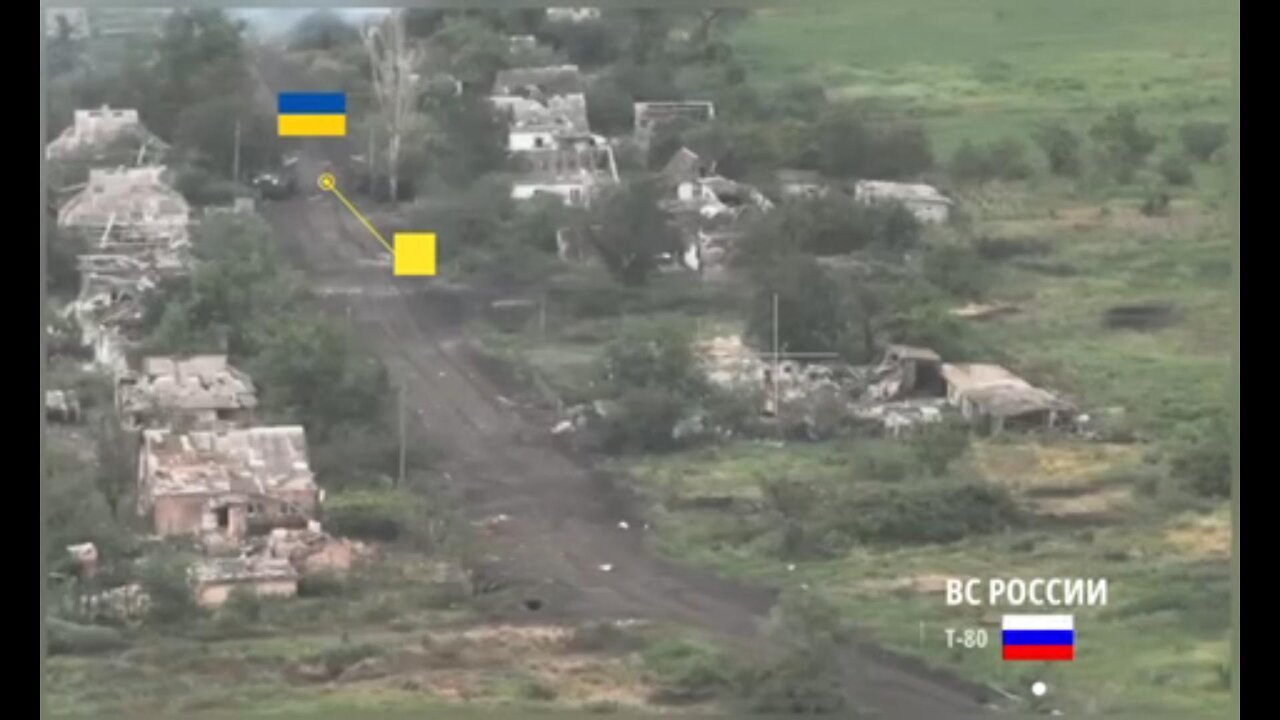 Makarovka village, Donetsk region: Russian T-80 tankers "Hit & Run" tactics