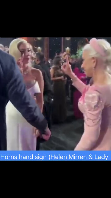 Lady Gaga & Helen Mirren exchange horn hand signs🤘