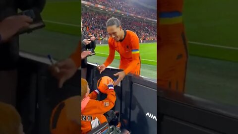 Virgil Van Dijk has a big Heart 💖