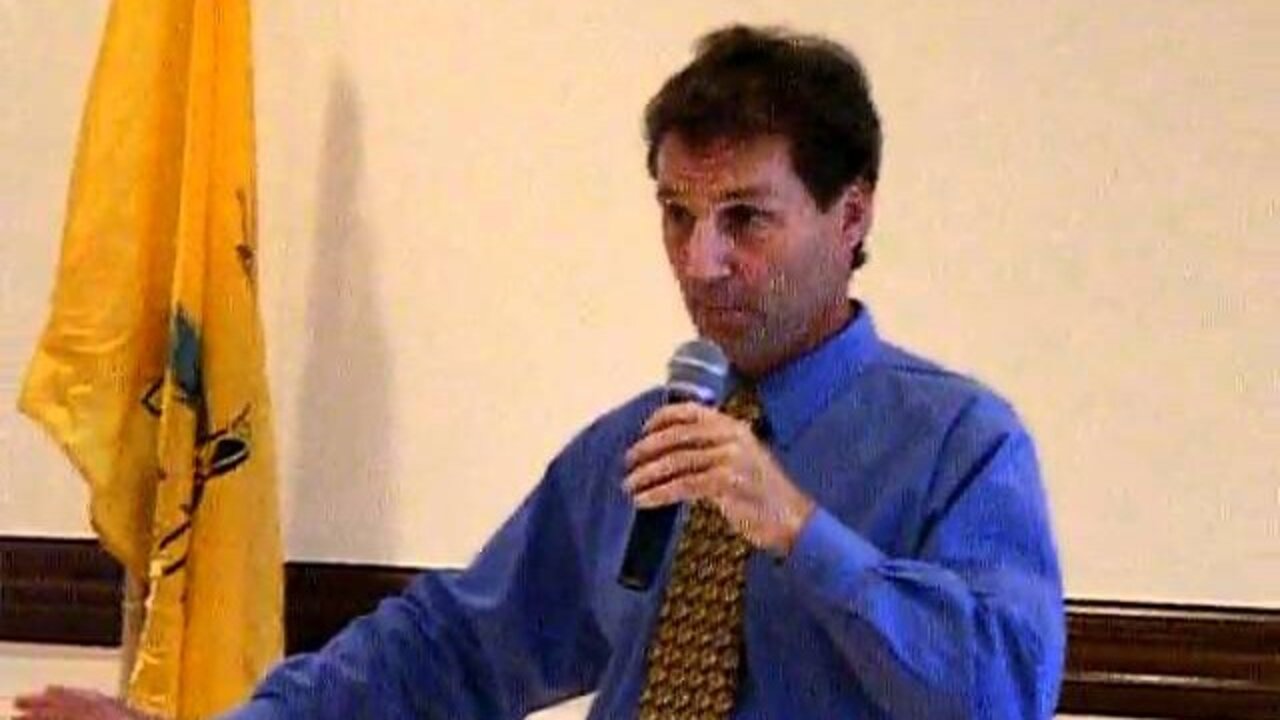 Bill Gunn in Leominster 7-27-10 pt 3.AVI