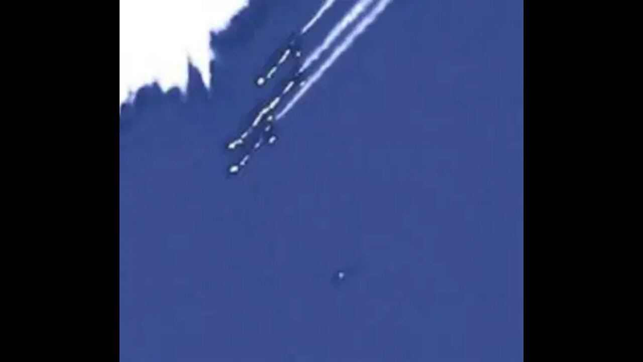 Oval UFO Recorded at USN Blue Angels Practice