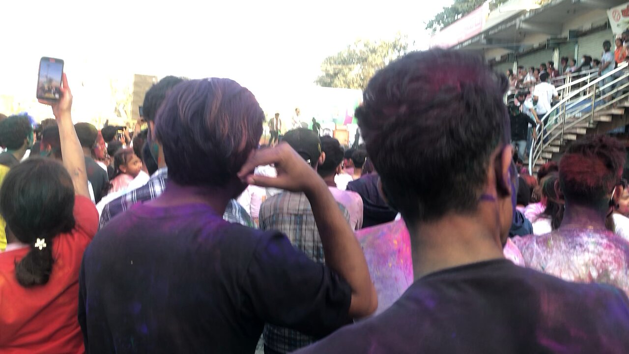 Holi live concert