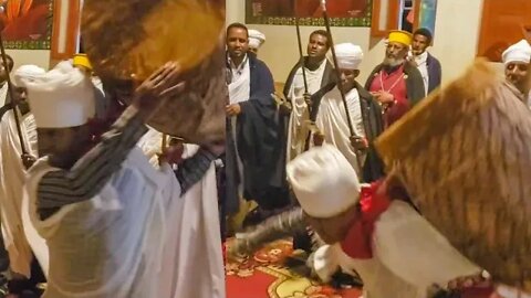 ተወከፍ ጸሎትነ ጸሎትነ ዘተናገርኮ ለዮሐንስ በደብረ ጽጌ በዓምደ ደመና